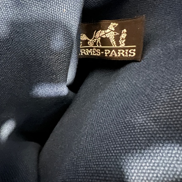 Authentic Hermes Toroca Horizontal MM Tote Bag Denim RARE Blue Black Leather - Picture 14 of 15